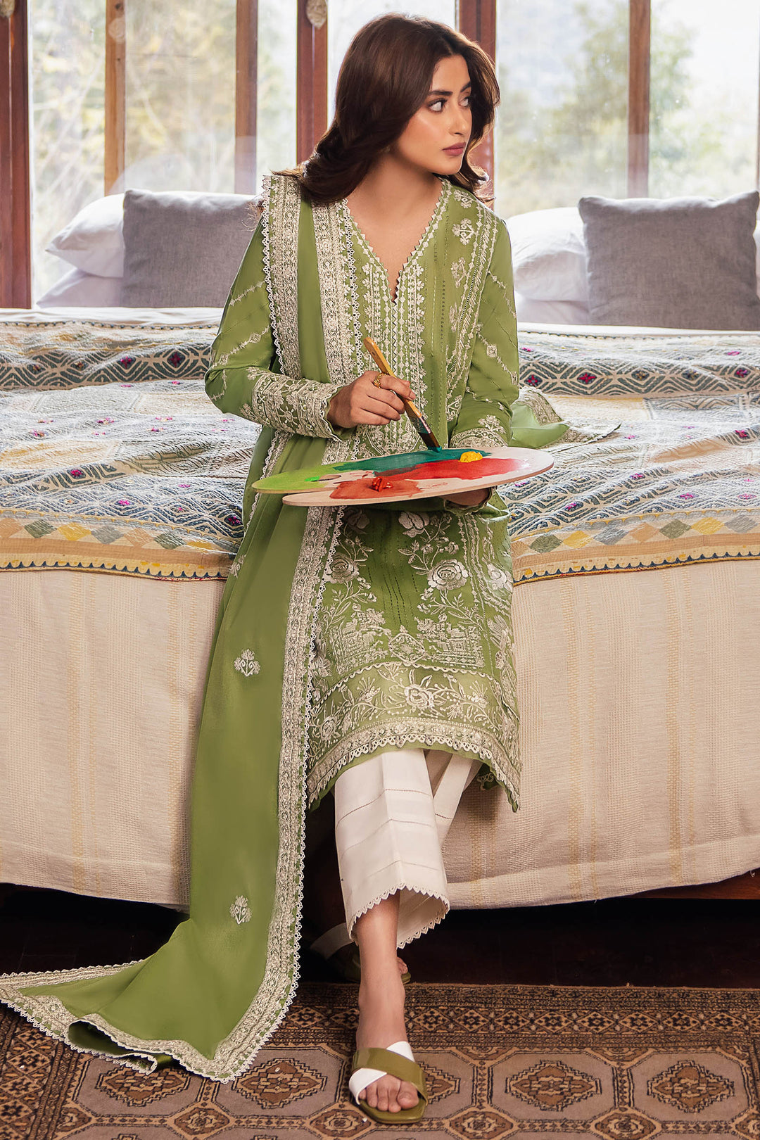 3 Piece Embroidered Lawn Suit with Embroided Lawn Dopatta (ZL 2525)